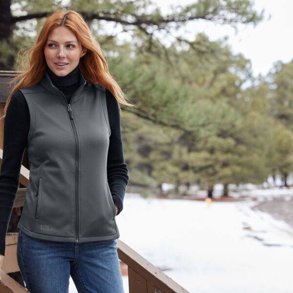 Women&#39;s Smooth Mid Layer Fleece Vest Thumbnail